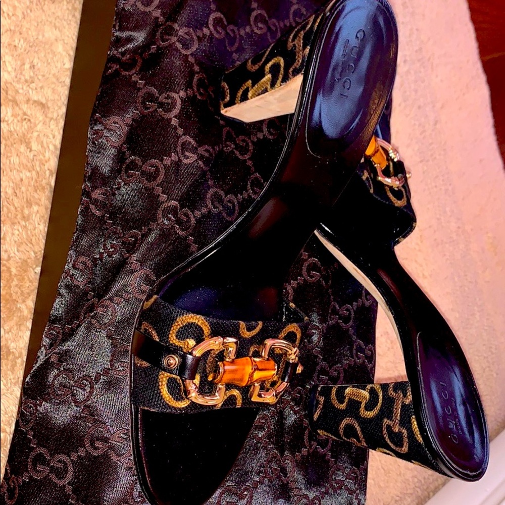 SOLD Auth Gucci Black Horsebit heels Sz 8.5 - Picture 2 of 13